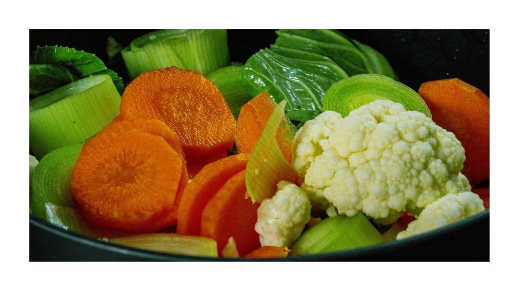 Healthy nutritious meal with vegetables and grains | স্বাস্থ্যকর পুষ্টিকর খাবার শাকসবজি ও শস্যসহ